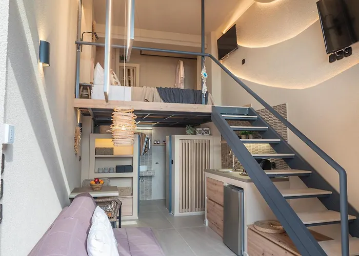 Helios - Luxury By The Sea